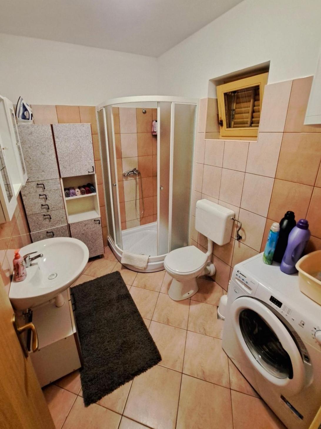 Apartment Katarina *